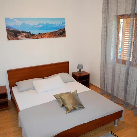 Διαμέρισμα Erdgeschosswohnung, Erste Reihe Vom Poljica (Trogir)